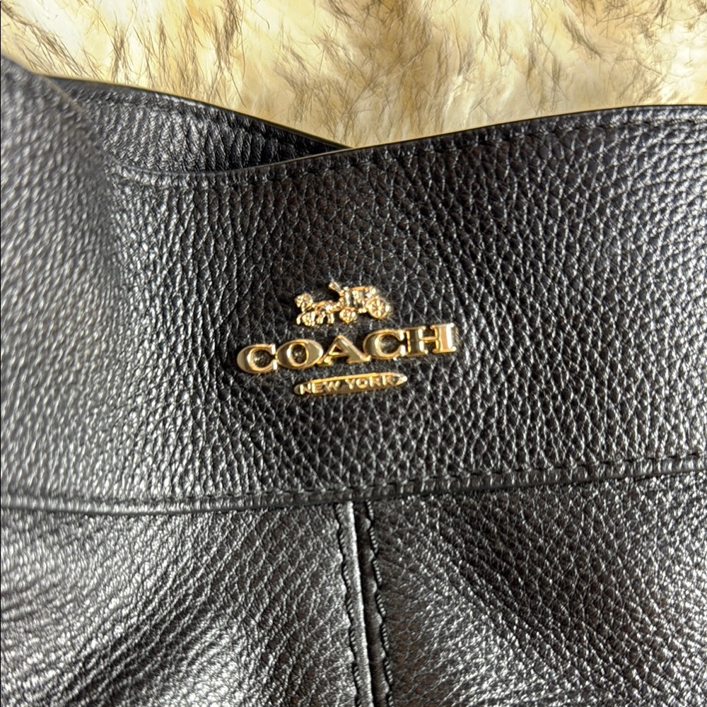 Coach Black Pebbled Leather Shoulder Hobo with Gold Logo - Picture 2 of 9